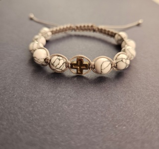 Bransoletka białe kamienie howlit